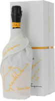 Image de La Grande Dame cuvée "Jacquemus"